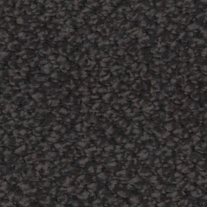 136822